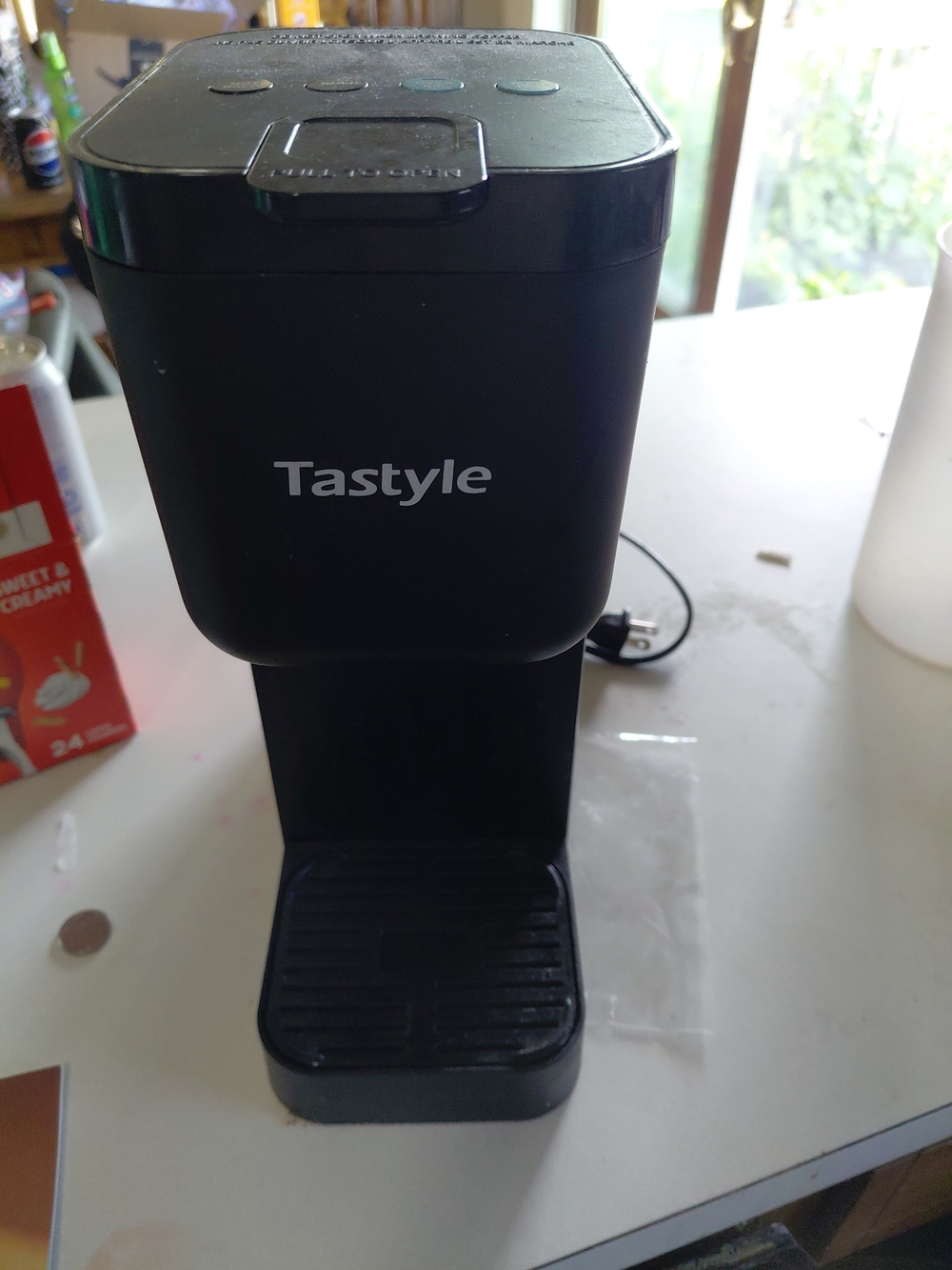 Tastyle Single-Serve Coffee Maker in Black